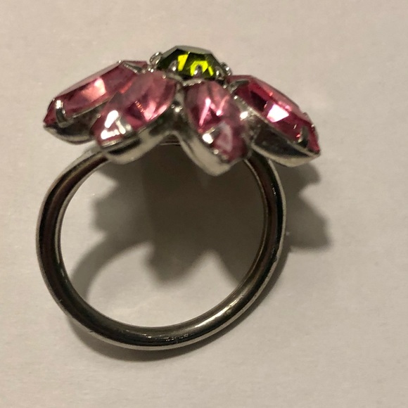 🎉VINTAGE TARINA TARANTINO JEWELED RING💗 - Picture 3 of 5